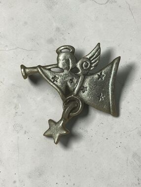 JJ Signed Guardian Angel Lapel Pin Brooch Tie Tack Pin Christian Religious